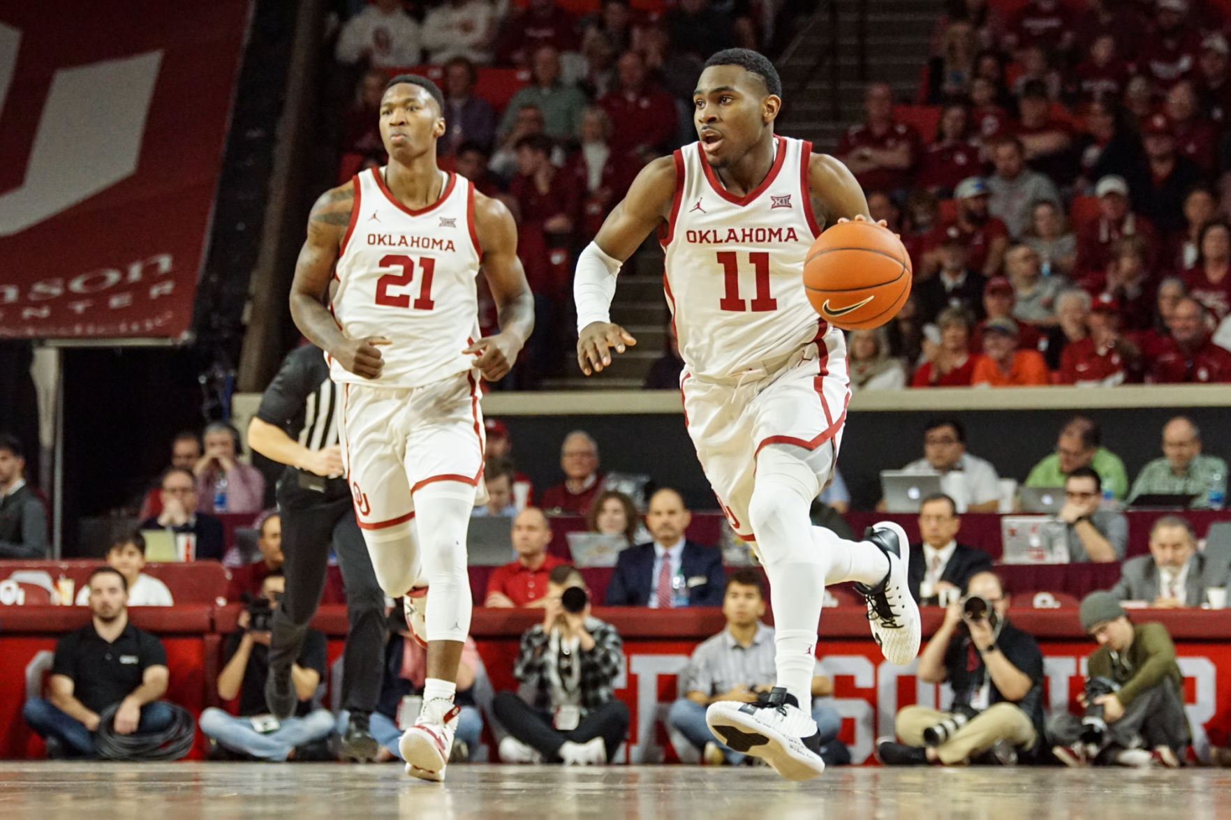Kristian Doolittle and De'Vion Harmon